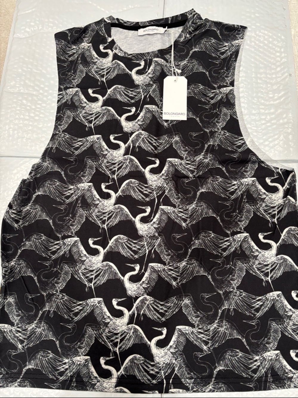 Bolongaro Trevor. Black & White Crane Print Tank Top. Size Large. New